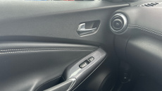 Nissan Juke 1.6 Hybrid N-Connecta 5dr Auto Hybrid Hatchback